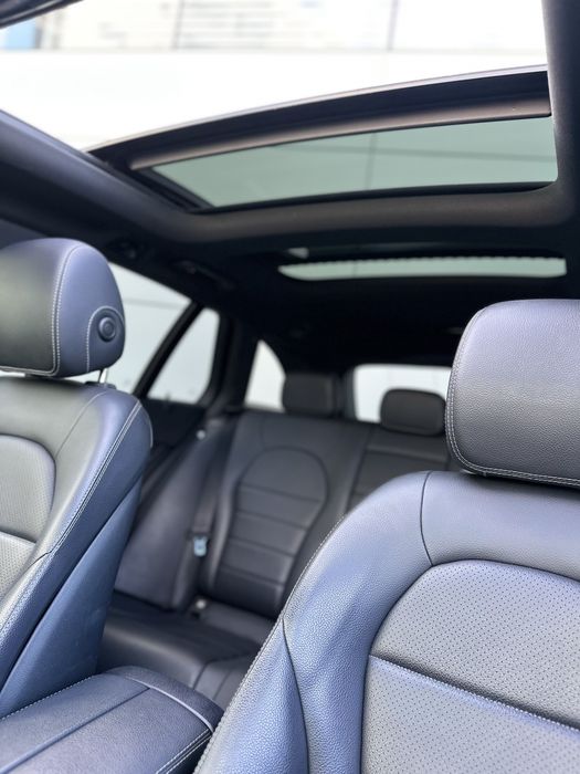 Mercedes c350e AMG 2018 Full extras Plug-in
