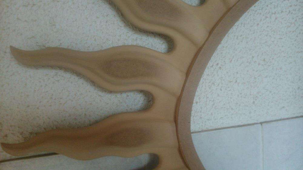 Moldura oval toda entalhada