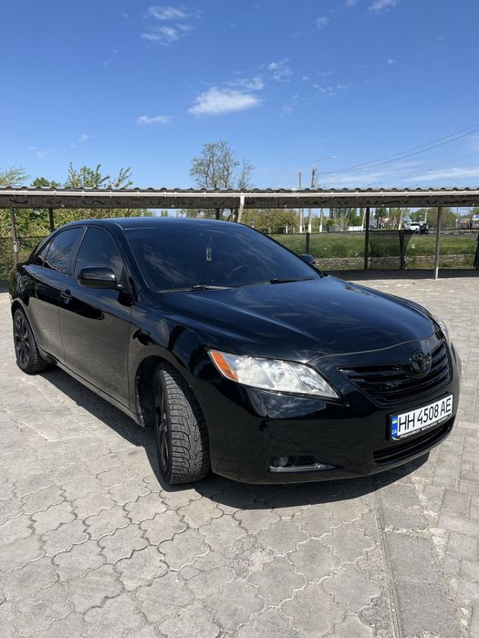 Продам TOYOTA CAMRI 3.5 2007