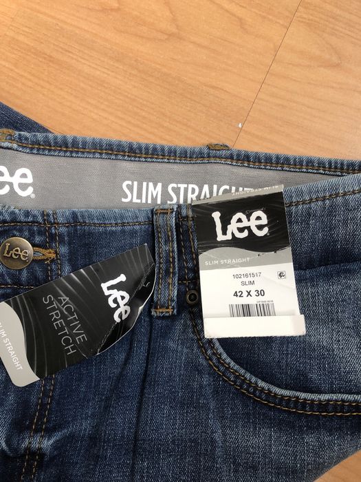 Джинсы Lee slim straight