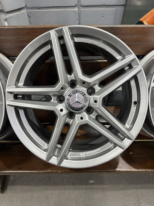 99 Литые немецкие диски Mercedes 5/112 R17 et40