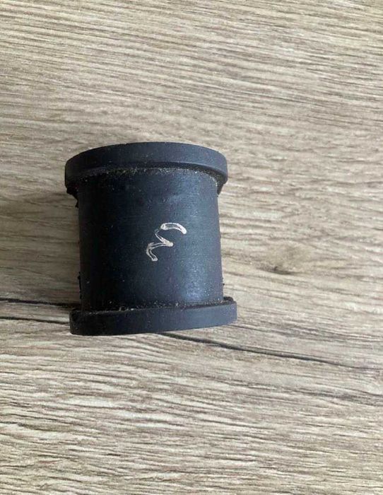 Łącznik stabilizatora do poloneza gumowy, nowy