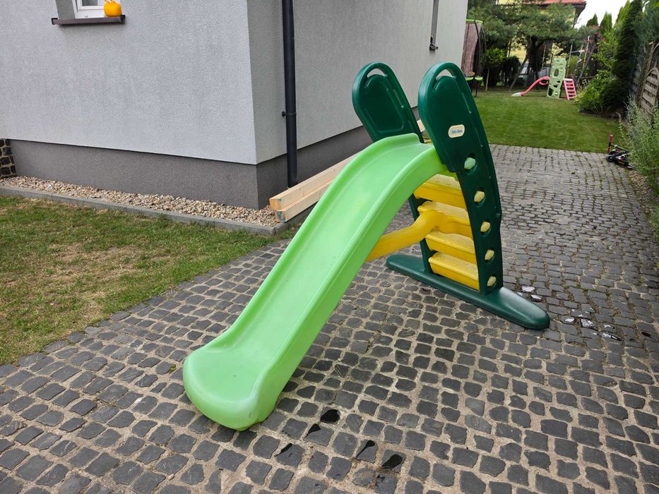 Zjeżdżalnia dla dzieci little tikes duża