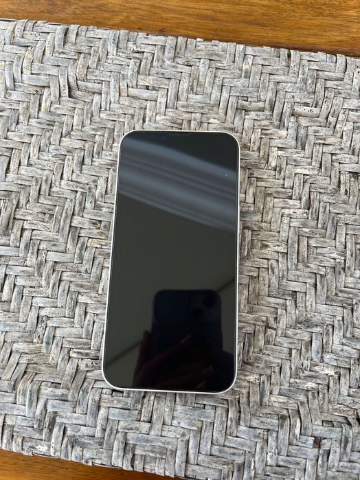 iPhone 14 128GB branco