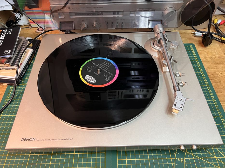 Gramofon Denon DP 300 F