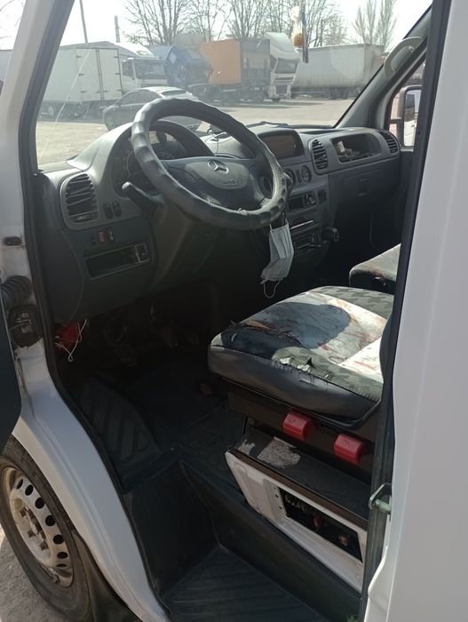Mercedes sprinter (автобус)