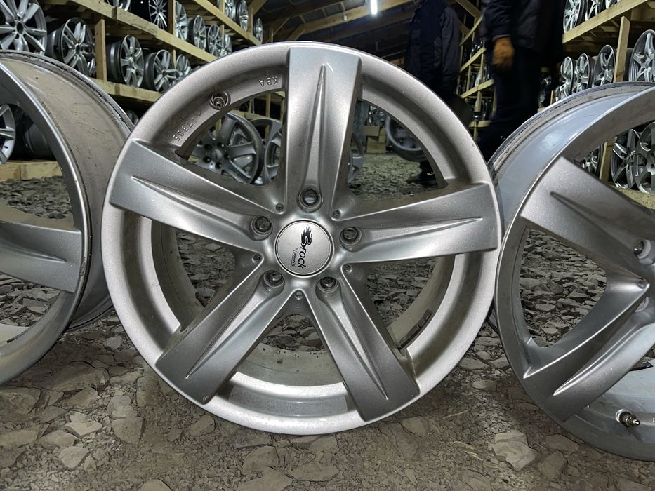 Німецькі диски BROCK 5/120 R17 8J ET35 стан як новий