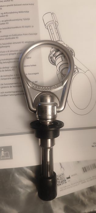 Kotwa do betonu Pilot r3