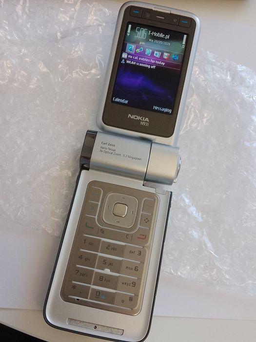Piękna NOKIA N93i
