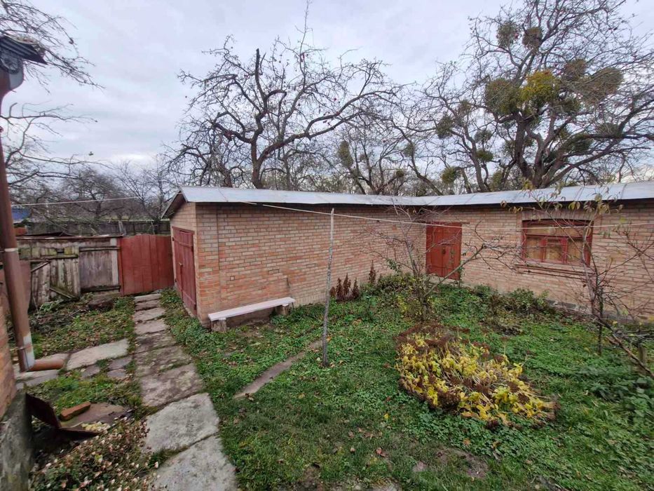 Продаж будинку у селі Дашківці