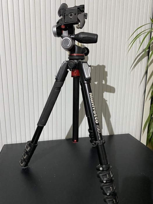 Statyw do aparatu manfrotto 190