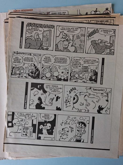 Tiras de LAERTE e ANGELI publicadas no jornal Público (anos 90)