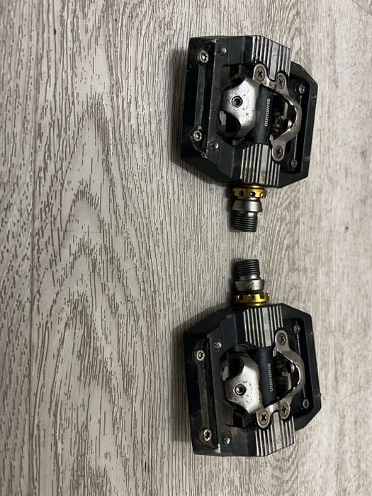 Shimano saint clipless pedals