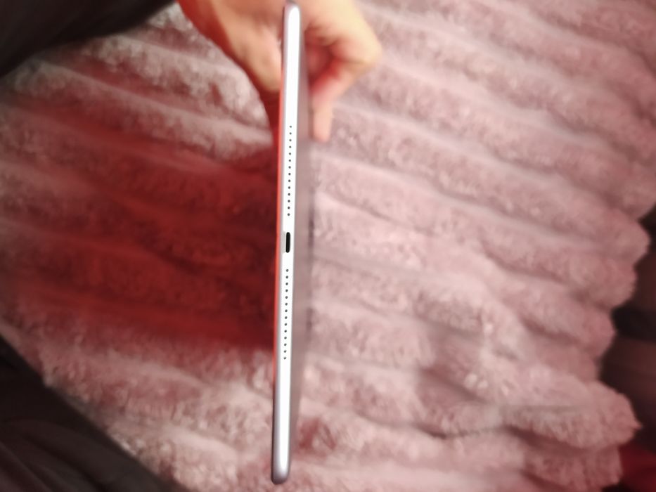 Продам ipad air 2
