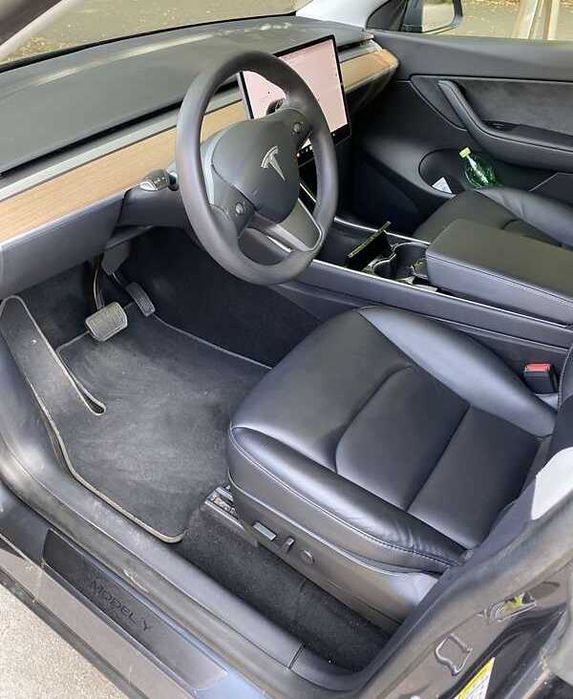 tesla model y 2020