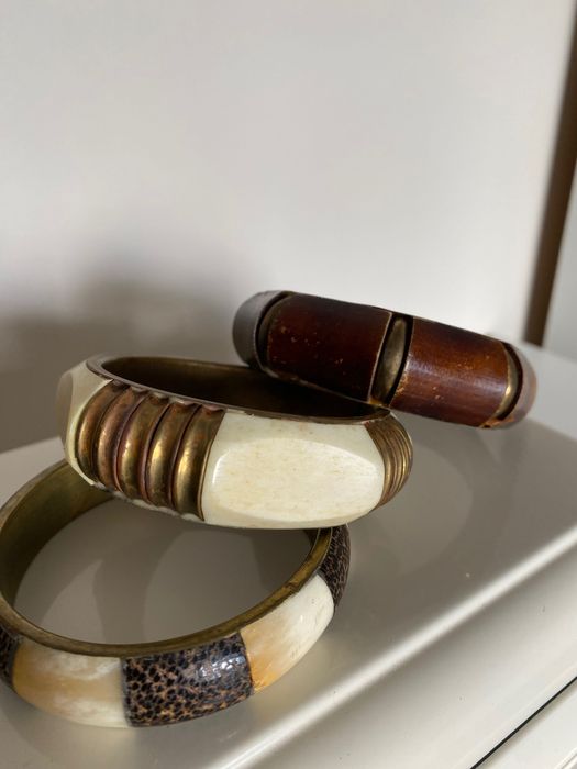 Bijuteria VÁRIAS de  1€ a 5€ cada peça