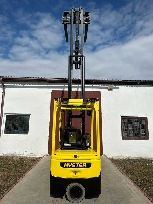 Навантажувач штабелер 1416 Навантажувач HYSTER J2,0XNT  2,0t 4850мм