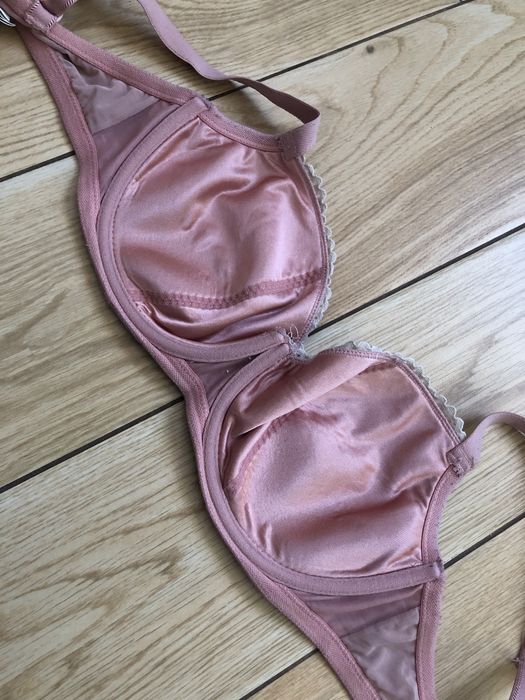 Biustonosz Change 75F