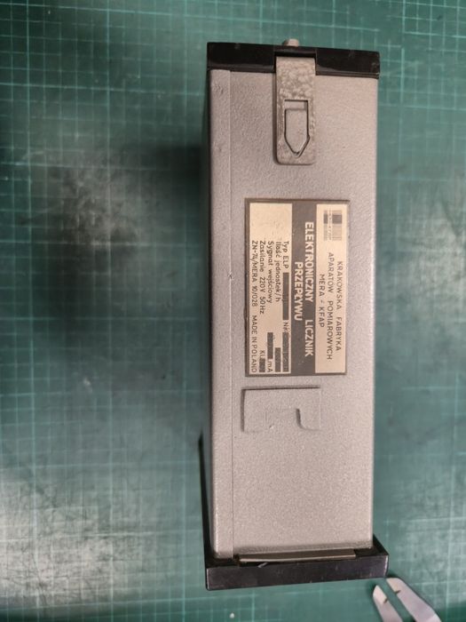 Elektroniczny licznik przepływu Mera