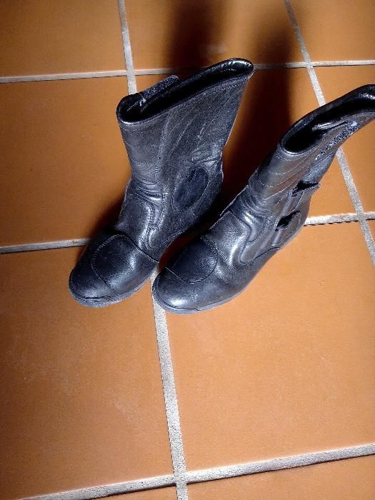 Fato motard todo em pele