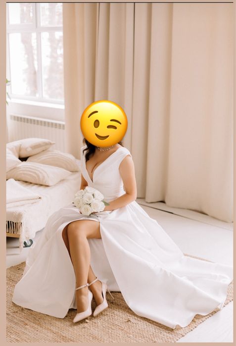 Весільна сукня+рукавички