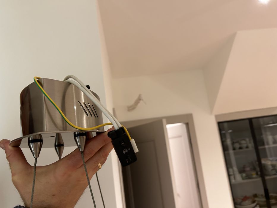 Żyrandol (oświetlenie górne)