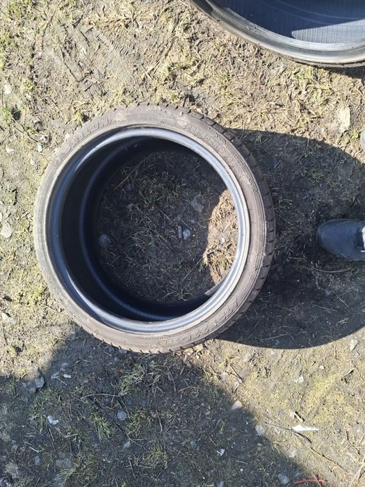 Opony 225 40 R18 x2
