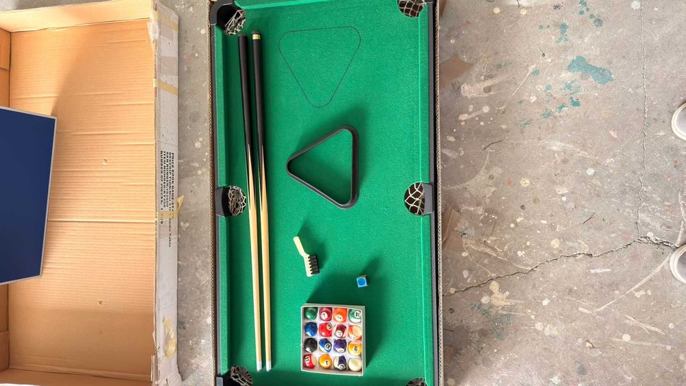 Mini Jogo 3 em 1 "Stats" (snooker, ténis de mesa e discos)