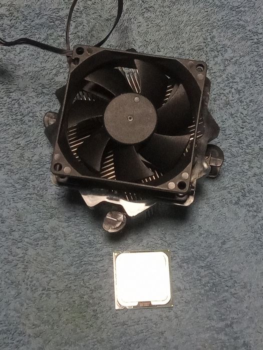 Asus P5Q + проц Intel Core 2 DUO + дуйчик