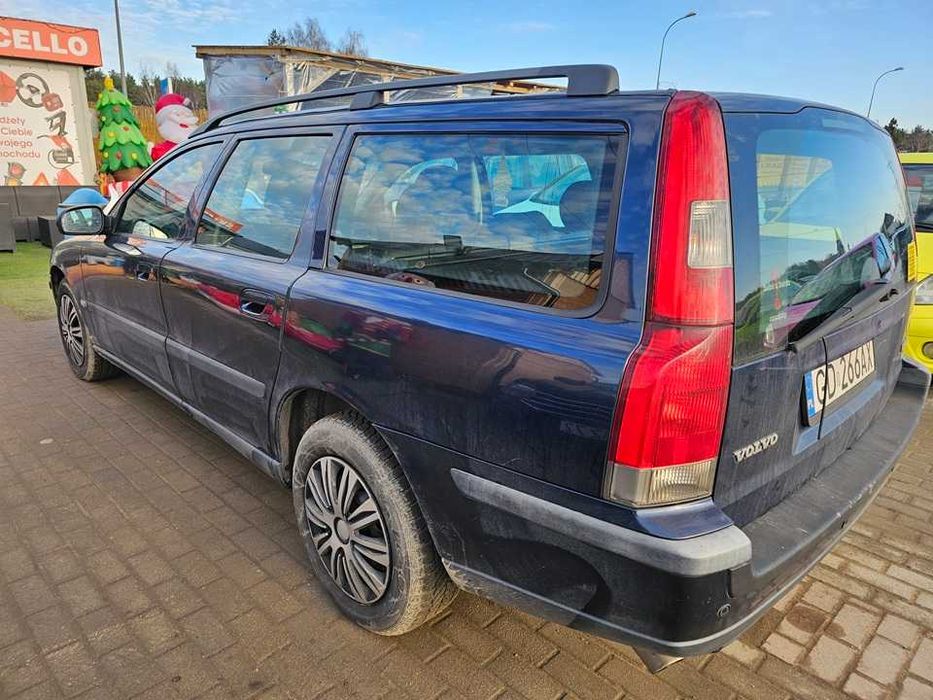 Volvo V70/opłaty aktualne/2001r/2.4diesel/163km/opony zimowe/kombi