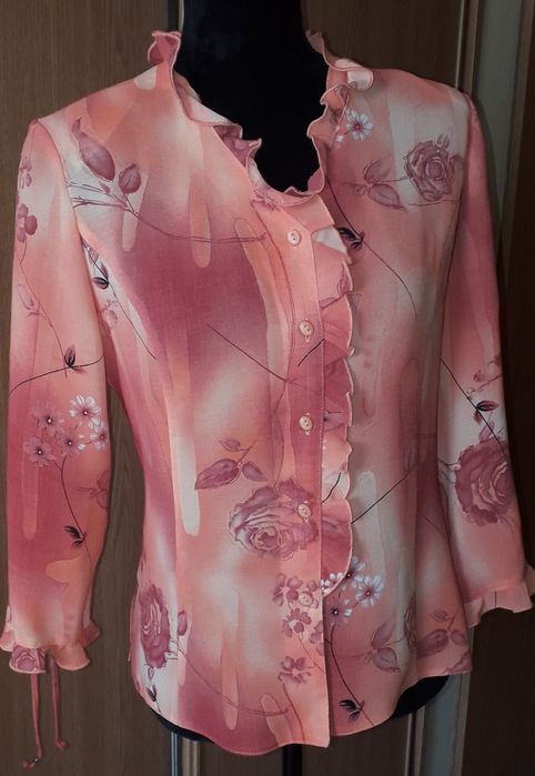 Bluzka w kwiaty roz 38 L Emotion