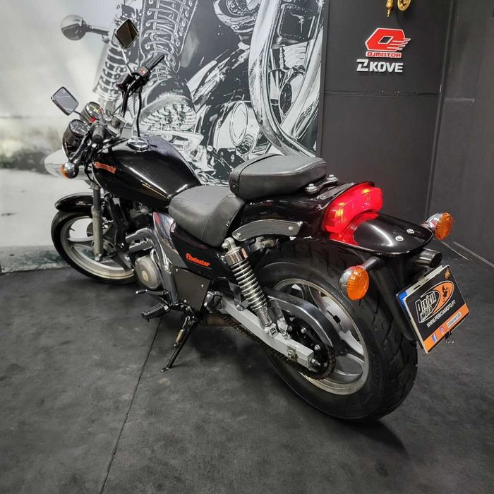Kawasaki Eliminator 250