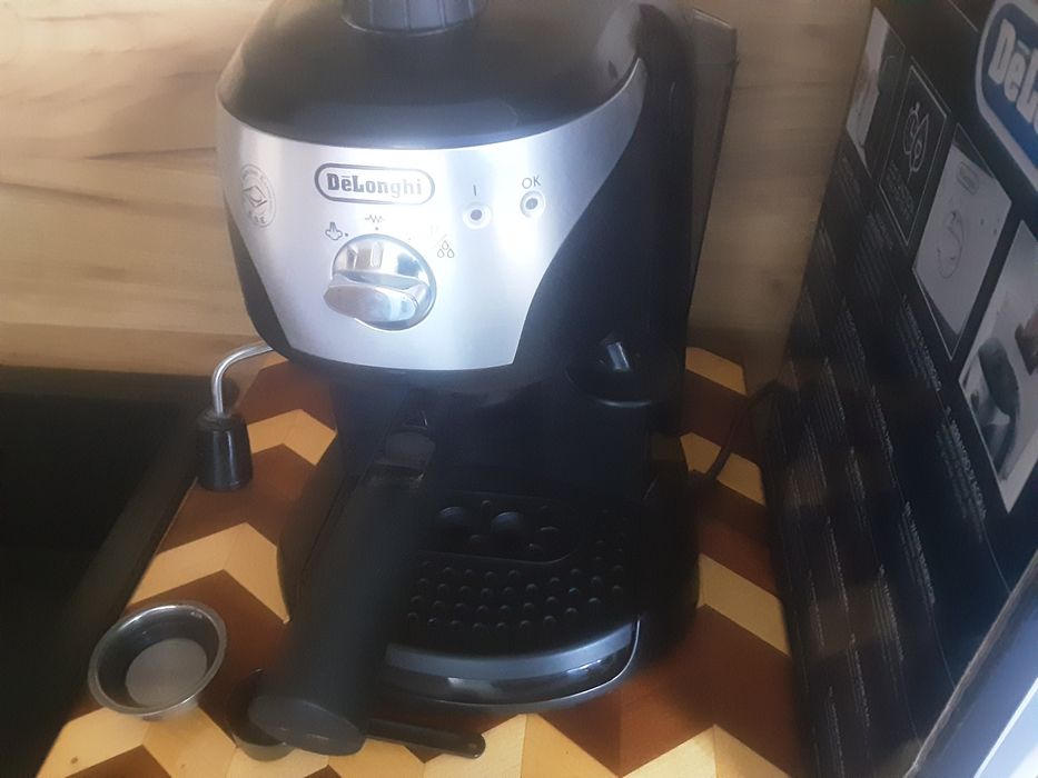 Express do kawy De'Longhi