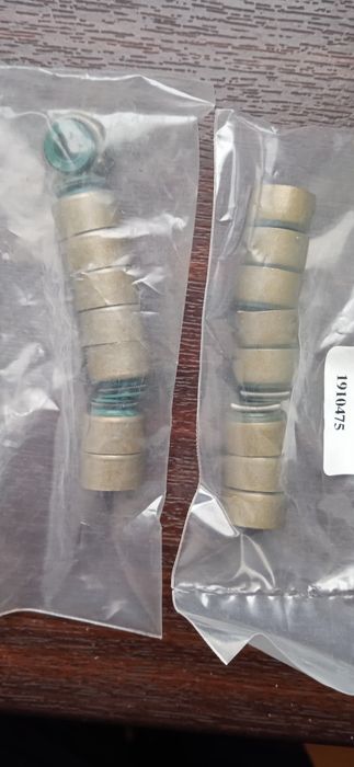 Сальники клапанів( ковпачки)