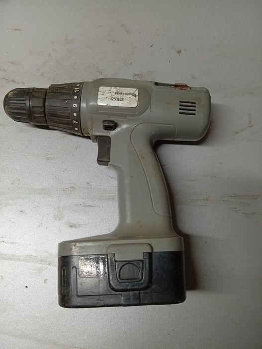 Шуруповерт робочий