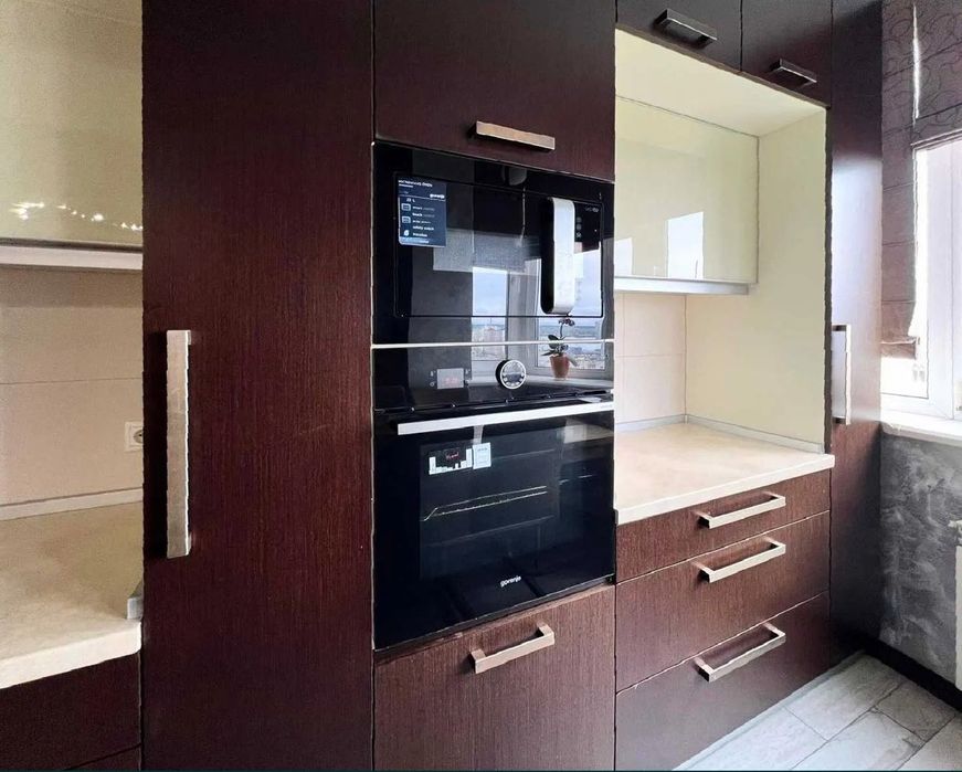 Продаж 3к.квартири з якісним, дорогим ремонтом! Київ.