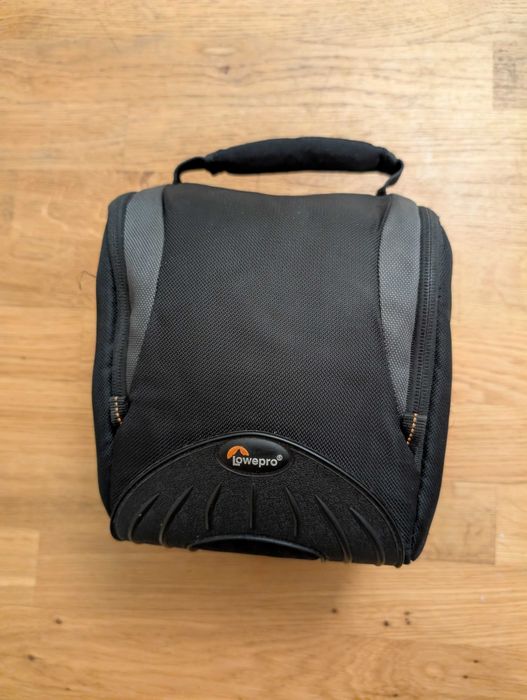Torba fotograficzna LowePro APEX 120 AW