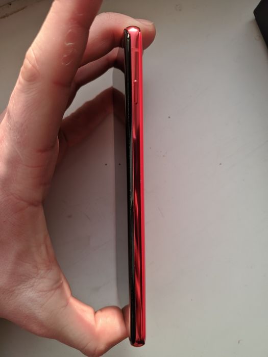 Смартфон Samsung Galaxy S10 8/128GB Red