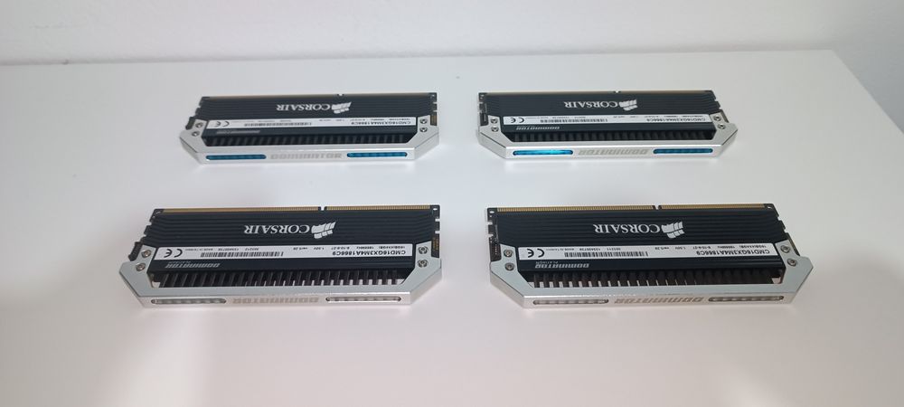 Corsair Dominator Platinum DDR3 16GB  4×4GB 1866MHz