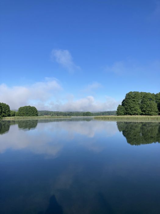 Dom nad jeziorem Isąg - pomost, łódka, kominek. Mazury | 6 osób
