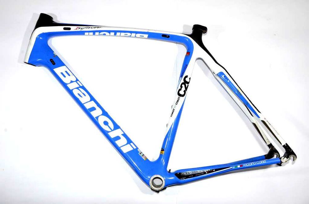 Rama szosowa BINACHI Infinito carbon karbon 54 cm 1800 gram