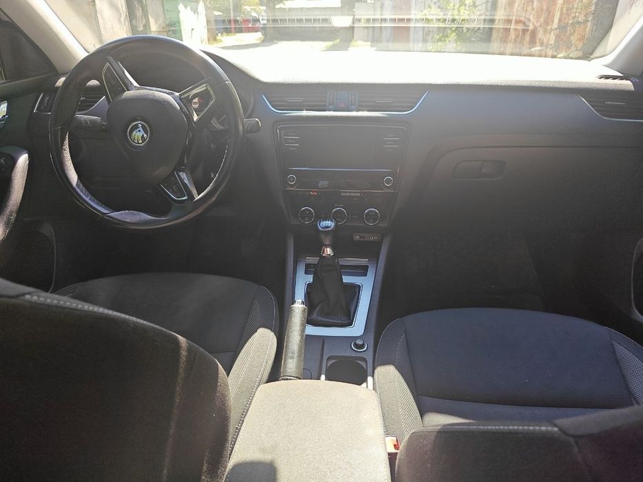Продам Skoda Octavia A7 2017 г. 1.8 6ст.Мех.