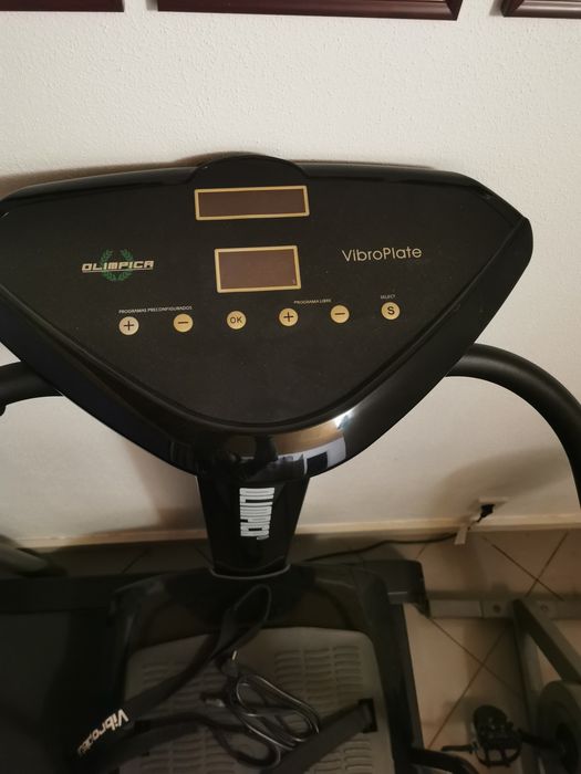 Vibroplate olímpica 100€, pouco uso para desocupar