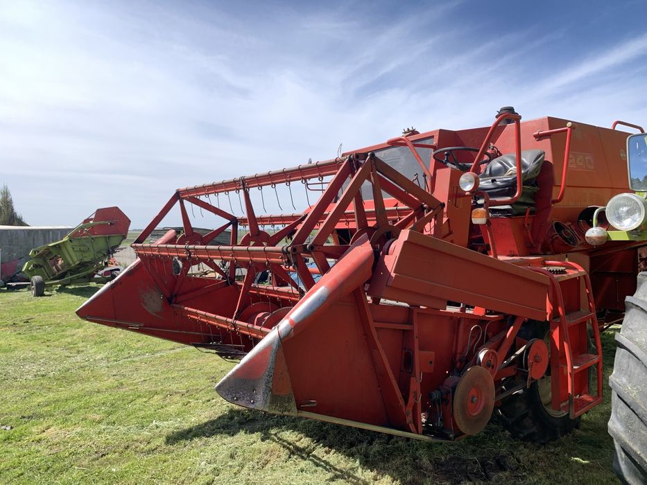 Комбайн Massey Ferguson 240 з Європи масей фергюсон 240, 206, 187