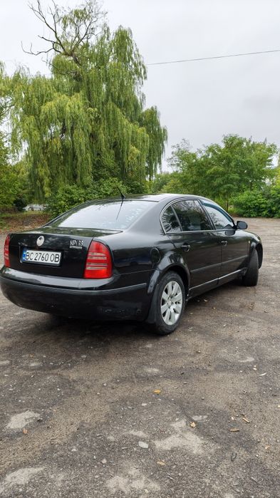 Шкода супер б 1.8т газ автомат
