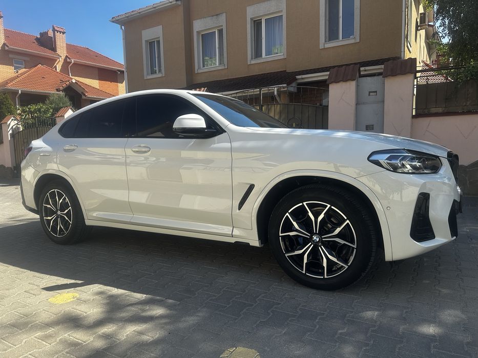 Продам  BMW X 4 в ідеальному стані