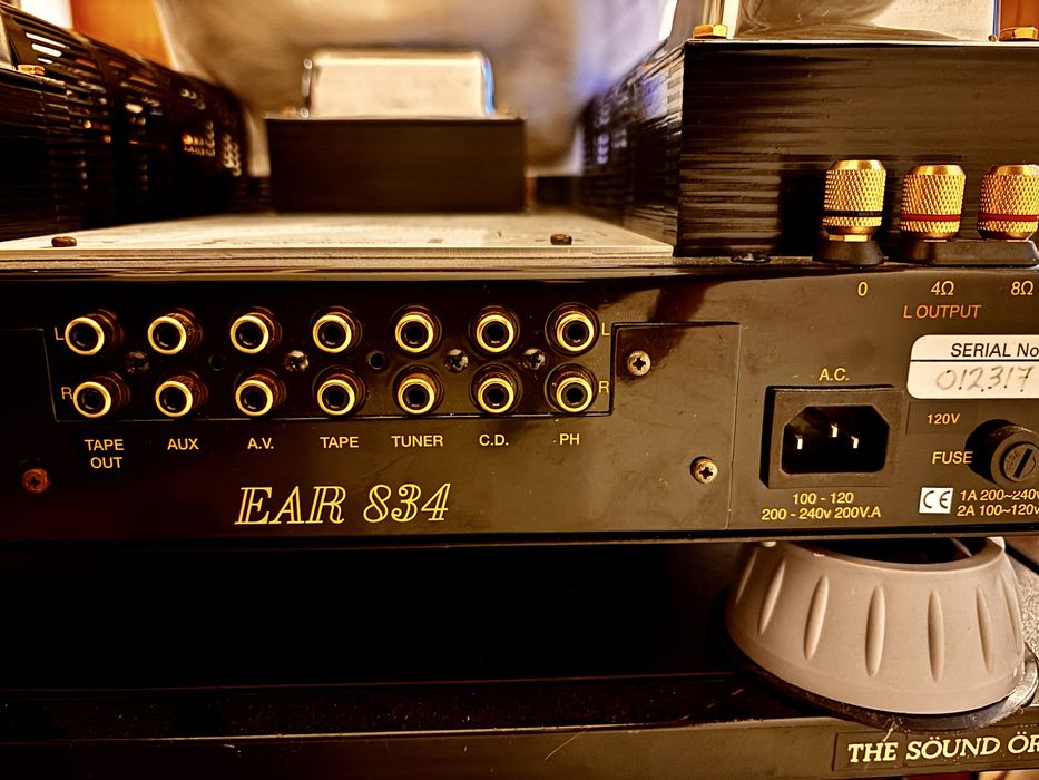 Amplificador Integrado EAR 834- EAR-Yoshino