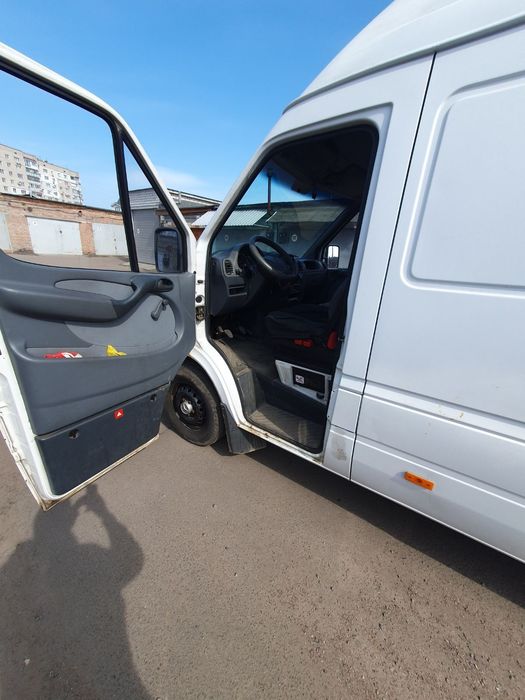 Продам Mercedes Sprinter 2.2cdi