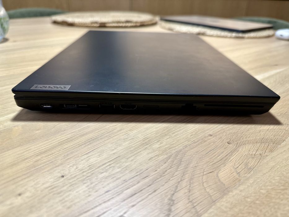 Laptop Lenovo ThinkPad gen 1