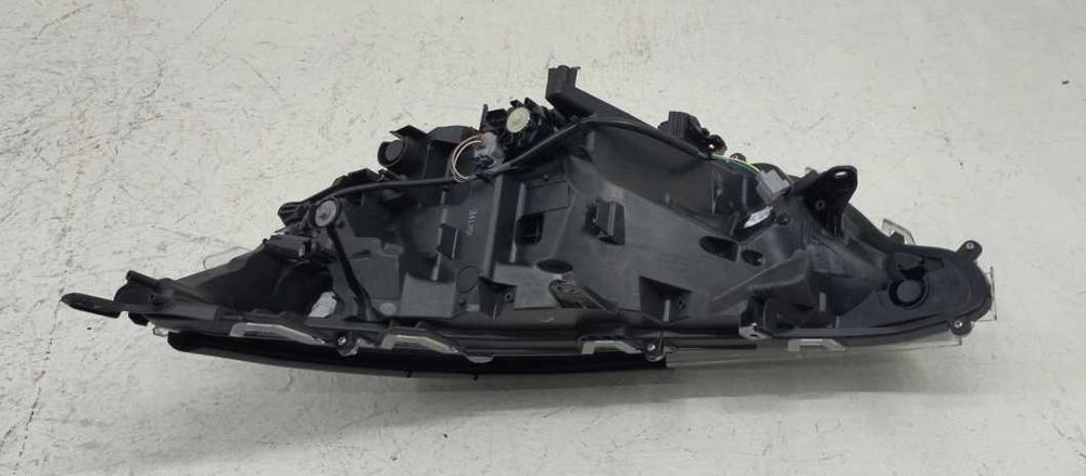 Фари Toyota RAV 4